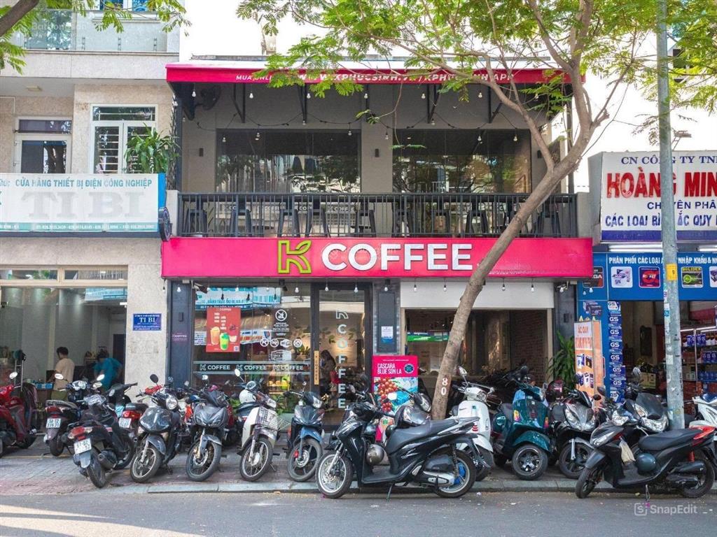 Bán nhà siêu vị trí mặt tiền lạc long quân  tân bình  (7x30m)  2 tầng  hđt 150tr/th  giá 35tỷ