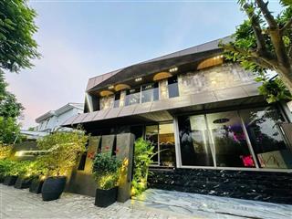 Bán biệt thự vip ngang 15m siêu khan hiềm góc 2 mặt tiền trung tâm quận 1  2 tầng  giá 80 tỷ