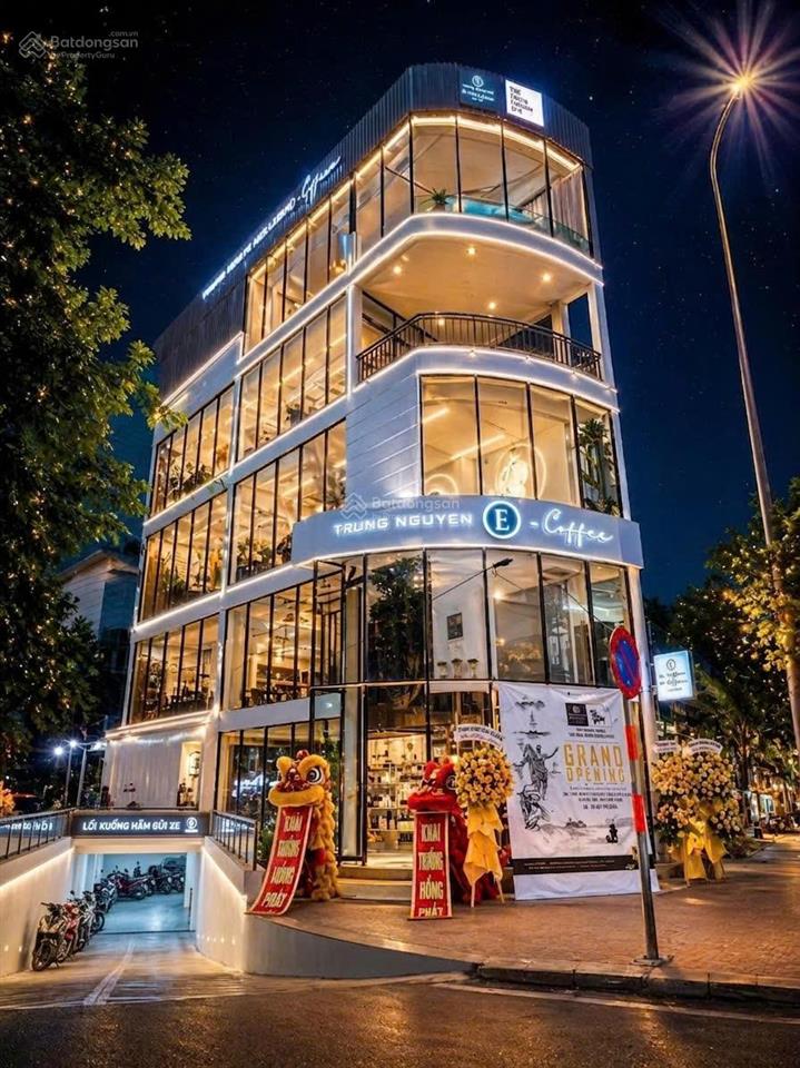 Bán nhà vị trí sáng góc 2 mt nguyễn tri phương q10  (7x15m)  hầm, 6 tầng  hđt 230tr/th  55 tỷ