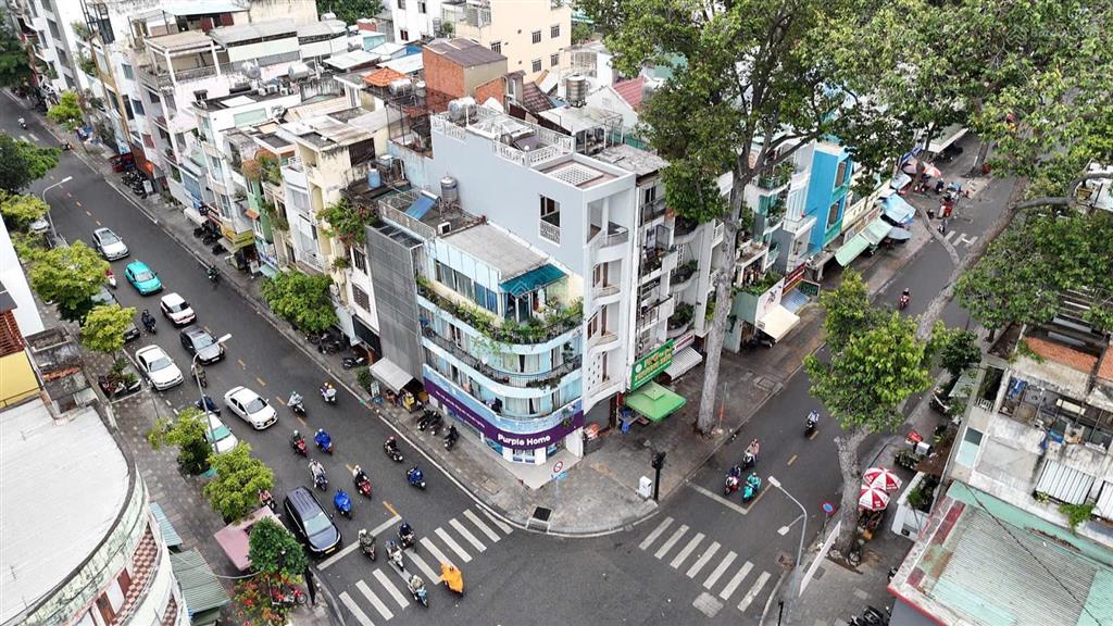 Siêu vị trí! bán nhà mặt góc 2 mặt tiền trần hưng đạo q1  (4x17m)  5 tầng  hđt 100tr/th  27 tỷ
