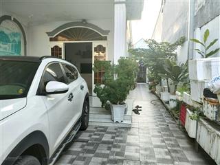 Hẻm nhựa rộng xe hơi quay đầu, linh xuân 178m giá chỉ 7.9 tỷ nhà cấp 4 còn mới, vào ở