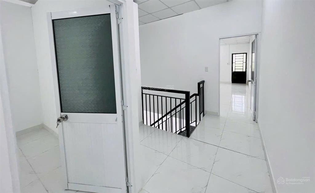 Trường thọ nhà 2 tầng hxh dt lớn 97m2 giá chỉ 5.9 tỷ diện tích 4.4 x 22m cn 96.7m (sổ