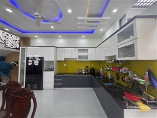 Siêu phẩm  4 tầng btct  5x20m  mới xây tâm huyết  4pn 4wc  hẻm 3,5m thẳng  phạm thế hiển