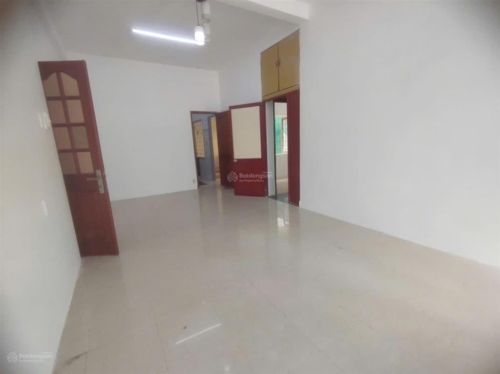 Ngay lancaster legacy  cực vip  cc lầu 2  71m2  189 cống huỳnh  chỉ 5,7 tỷ