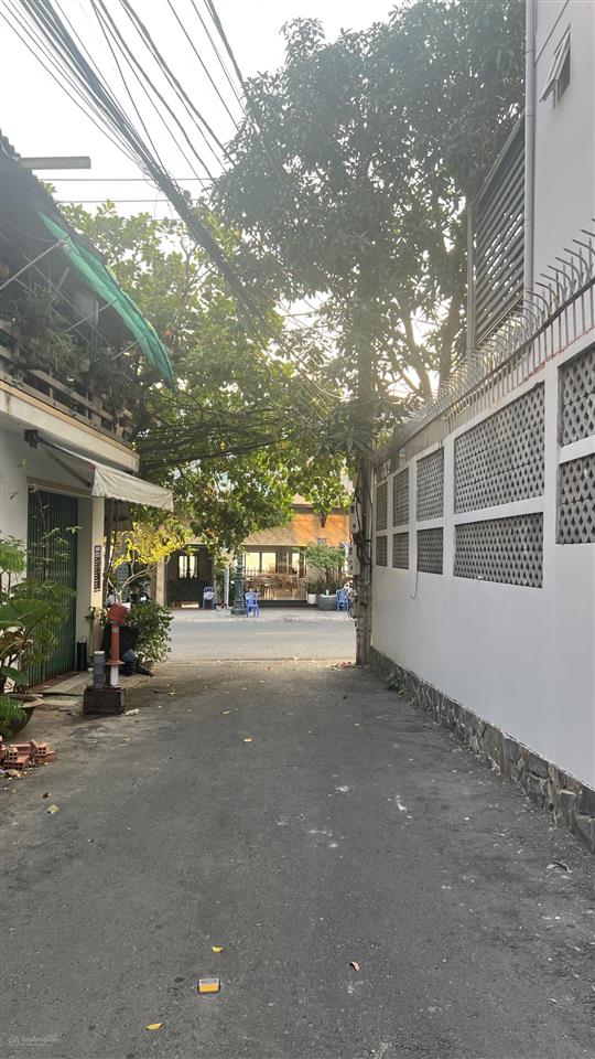 Đi định cư cần bán nhà 5 tầng view biển tại 96/5 trần phú trung tâm bãi dâu vũng tàu (giá tốt)