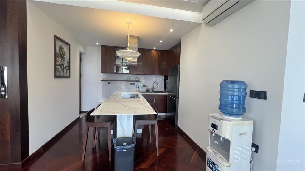 Đi định cư cần bán nhà 5 tầng view biển tại 96/5 trần phú trung tâm bãi dâu vũng tàu (giá tốt)