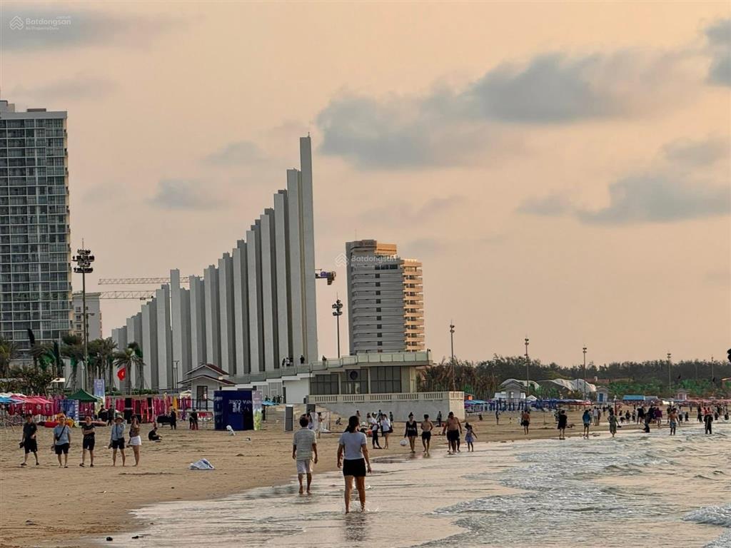 Bán 2.500 m2 đất xây khách sạn, chung cư cao tầng, mặt tiền bãi sau vũng tàu cách biển 500 mét