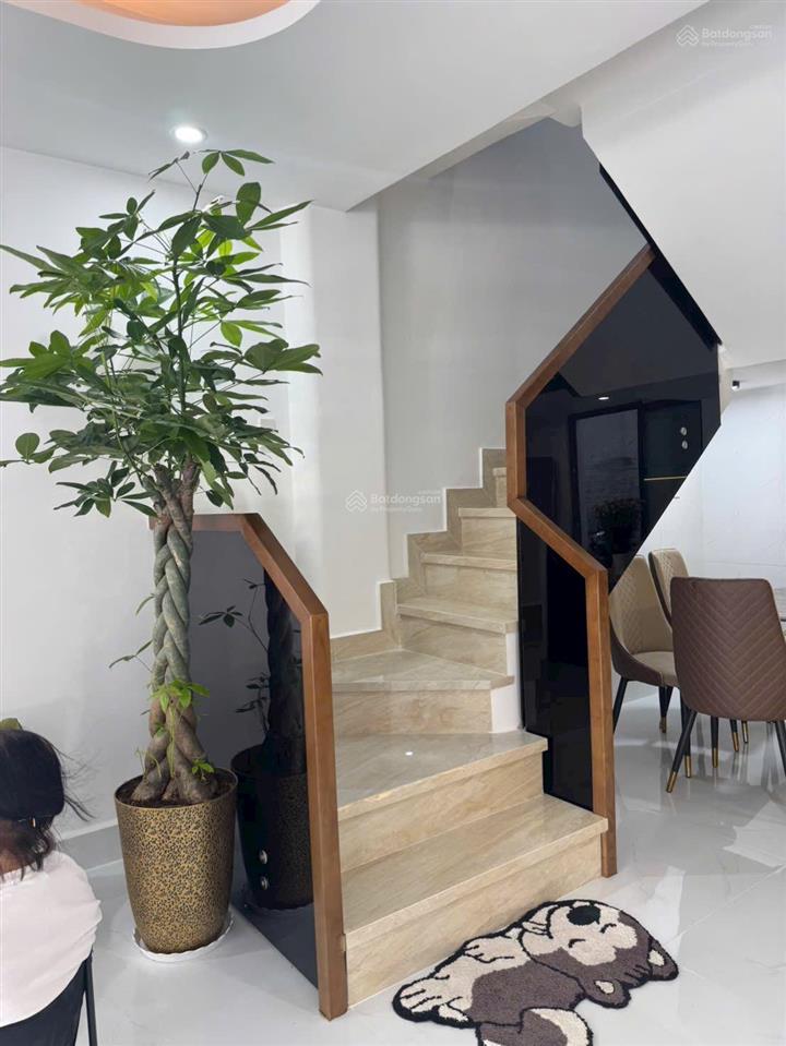 Bán nhà mặt tiền đường đồ chiểu ngay ngã tư sầm uất vị trí đắc địa rất hiếm căn bán sát biển
