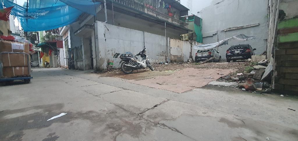 Đất đẹp bán đảo linh đàm, ngõ thông oto tránh, gần trường các cấp, chợ, view hồ