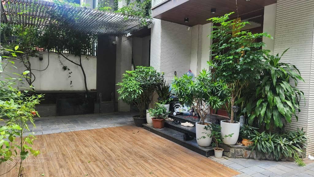 Siêu biệt thự tây nam linh đàm, ba mặt thoáng, view vườn hoa, bảo vệ 24/24