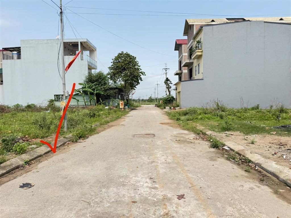 Bán đất khu đô thị chi đông, mê linh. đường nhựa, vỉa hè. dt 147m, giá 6,95 tỷ