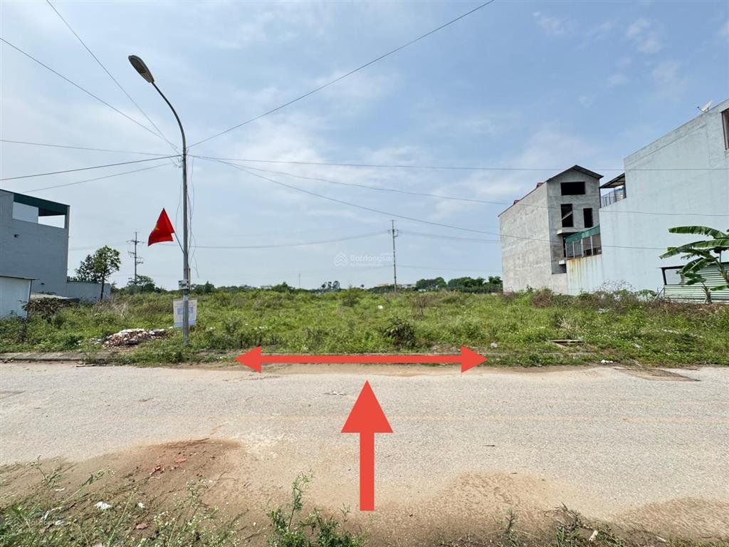 Bán đất khu đô thị chi đông, mê linh. đường nhựa, vỉa hè. dt 147m, giá 6,95 tỷ