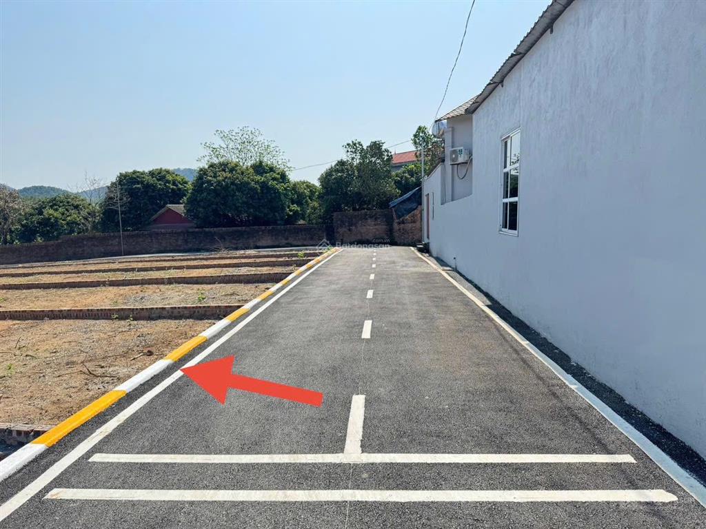 Bán đất thôn phú thịnh, minh phú, sóc sơn. đường trải nhựa. gần việt phủ thành chương