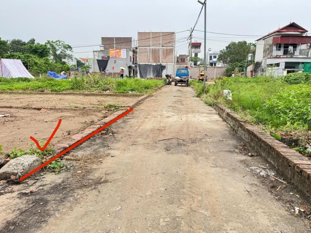 Bán đất tổ 10, Quang Minh, Mê Linh. Đường thông bàn cờ, oto qua lại. Gần khu công nghiệp