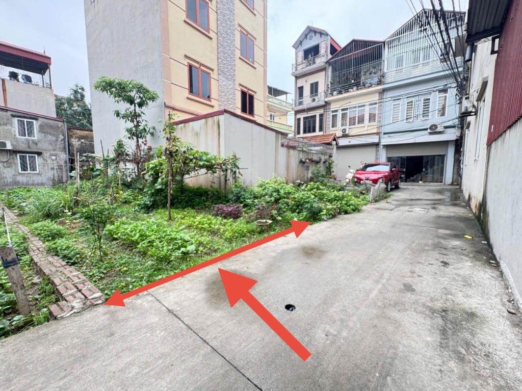 Bán đất thôn Đồng - Quang Minh - 94m2 - 2 mặt thoáng - cách đường Võ Văn Kiệt chỉ 300m