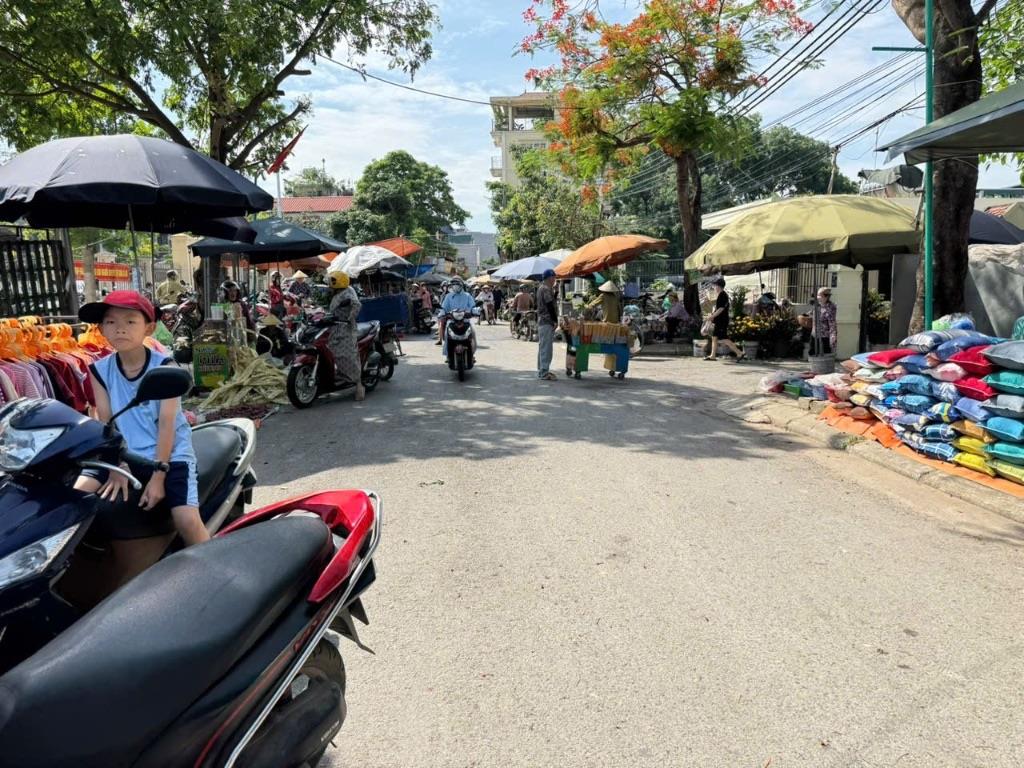 Hiếm có khó tìm! Nhà DT 43m mặt chợ Chi Đông 2 - mặt tiền kinh doanh đỉnh - nhỉnh 4 tỷ