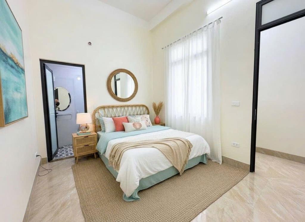 Chính chủ bán gấp căn nhà mặt chợ Chi Đông, Mê Linh, HN. DT 67m, chỉ 6,2 tỷ. Gần KCN