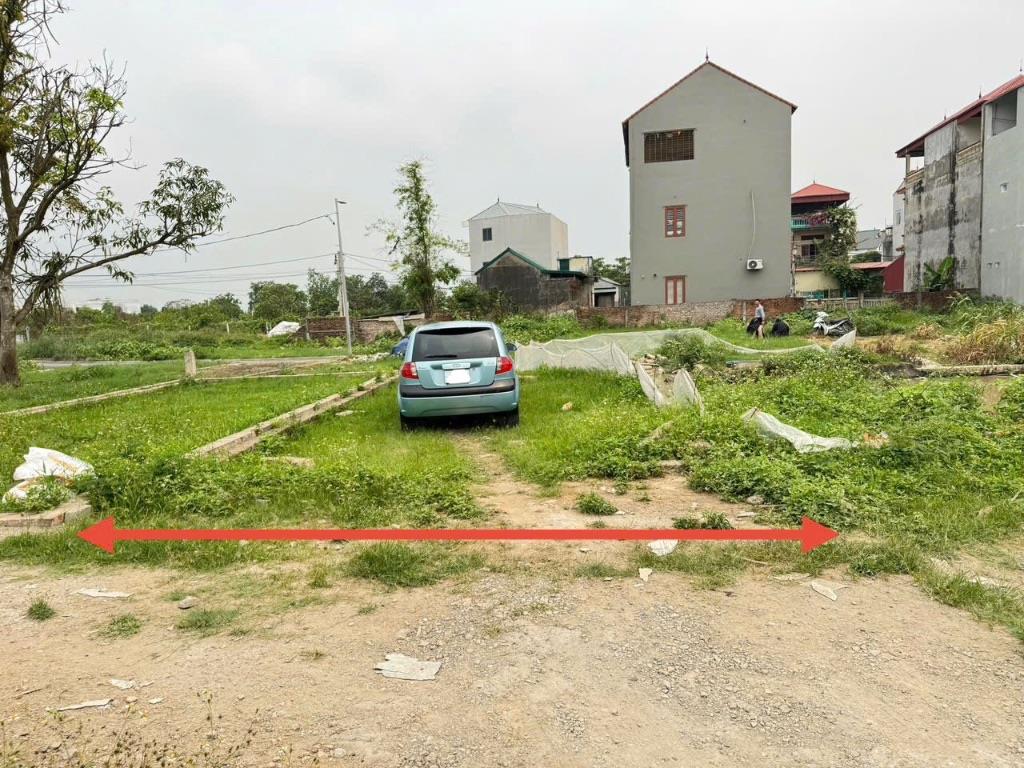 Bán 69m đất Mê Linh. Đường nhựa, ô tô đỗ. Cách khu công nghiệp Quang Minh 1km.