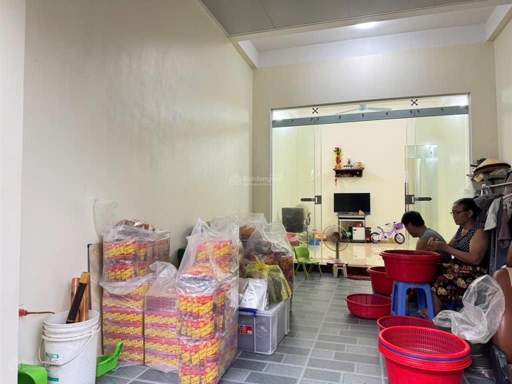 Bán nhà mê linh, trung tâm thị trấn  tiện ích bạt ngàn. gần khu công nghiệp quang minh
