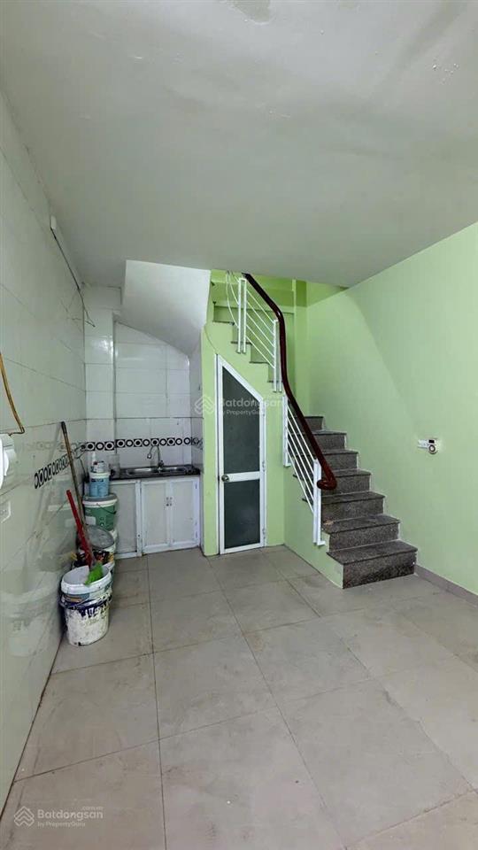 Nhà cực hiếm thổ quan  đống đa. 2 mặt thoáng dt 24m, 3 tầng ngõ ba gác, chỉ 7 tỷ