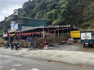 Bán đất trung tâm tà xùa, 2,05 tỷ, 150m2, mặt tiền rộng đẹp, tiện ích đầy đủ