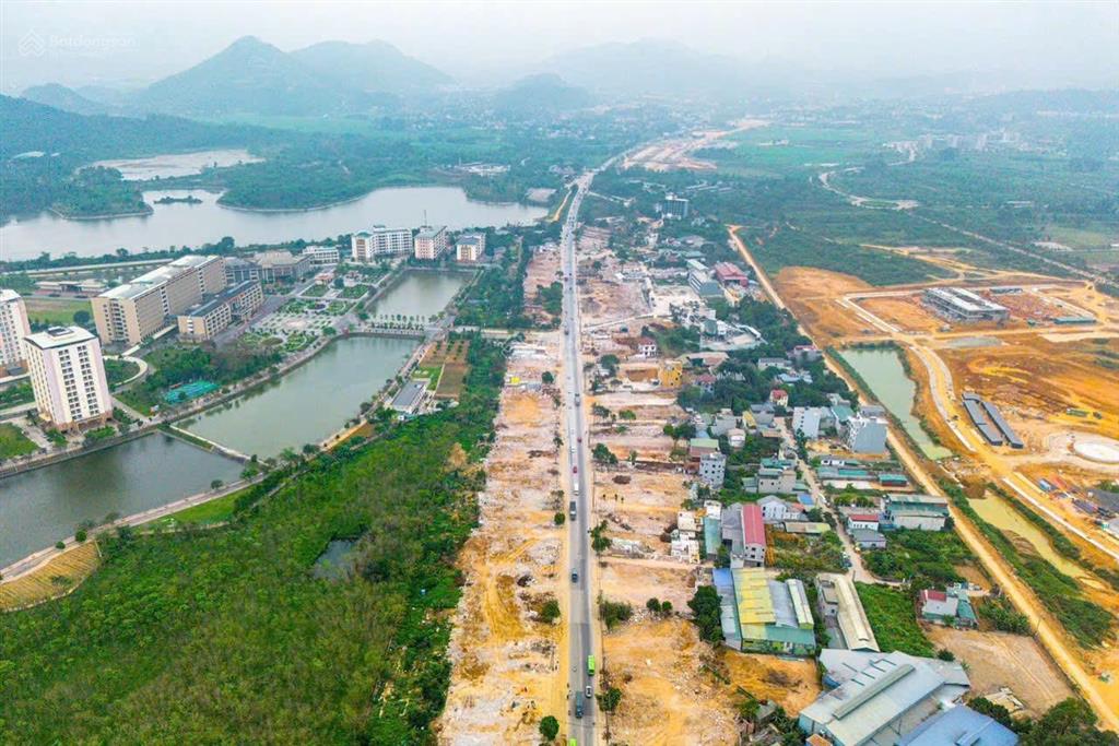 Thực sự cần bán 150m2 thôn nhòn tiến xuân đối diện cổng số 2 đhqg, cạnh xanh vila xây trọ