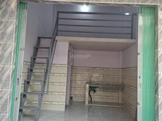 Bán nhà mặt tiền đường cầu kinh có 6 phòng trọ