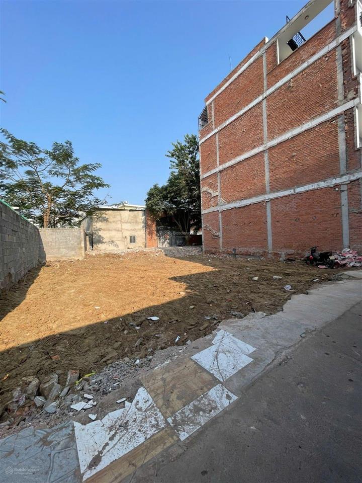 Bán đất hẻm xe hơi 1/ tên lửa cách đường lớn 30