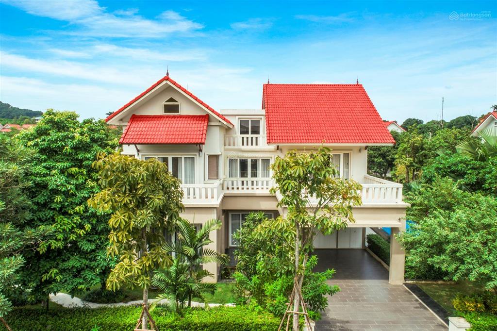 Chính chủ cần bán căn bt tại phoenix garden đơn lập 400m2 giá chỉ 70tr/m2.  0988 832 ***