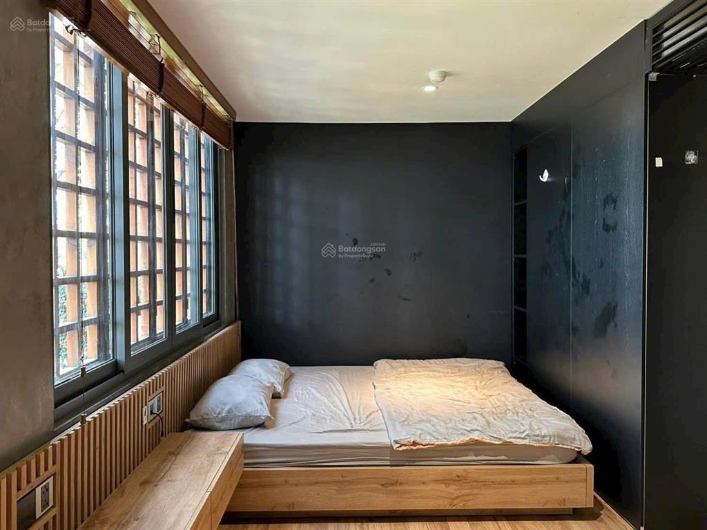 Cho thuê căn hộ 1pn hiện đại decor tone gỗ ấm cúng ngay cầu thị nghè