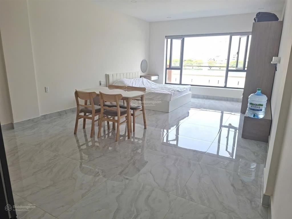Siêu phẩm studio view sông rộng rãi , thoáng mát full nt hiện đại gần d2