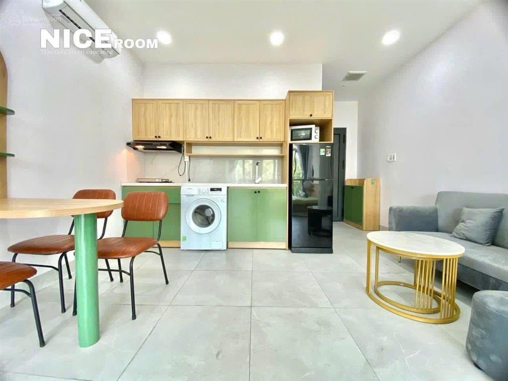 Căn hộ 1pn ban công đón nắng decor tone xanh mát  full nt mới  hẻm oto to, yên tĩnh