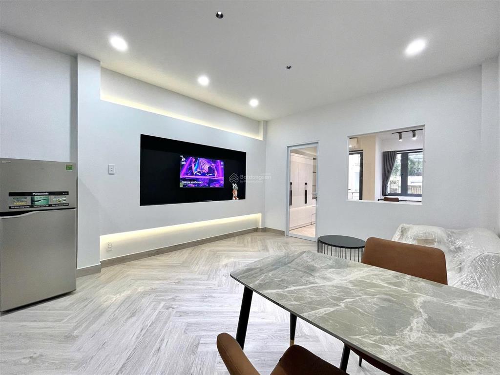 Trống lại căn hộ 1pn 50m² ban công đẹp leng keng ngay vòng xoay điện biên phủ q1  máy giặt riêng