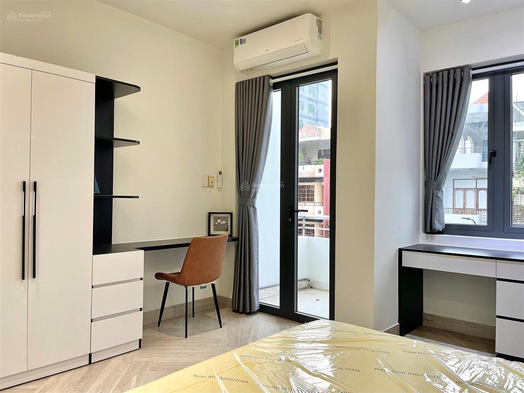 Trống lại căn hộ 1pn 50m² ban công đẹp leng keng ngay vòng xoay điện biên phủ q1  máy giặt riêng