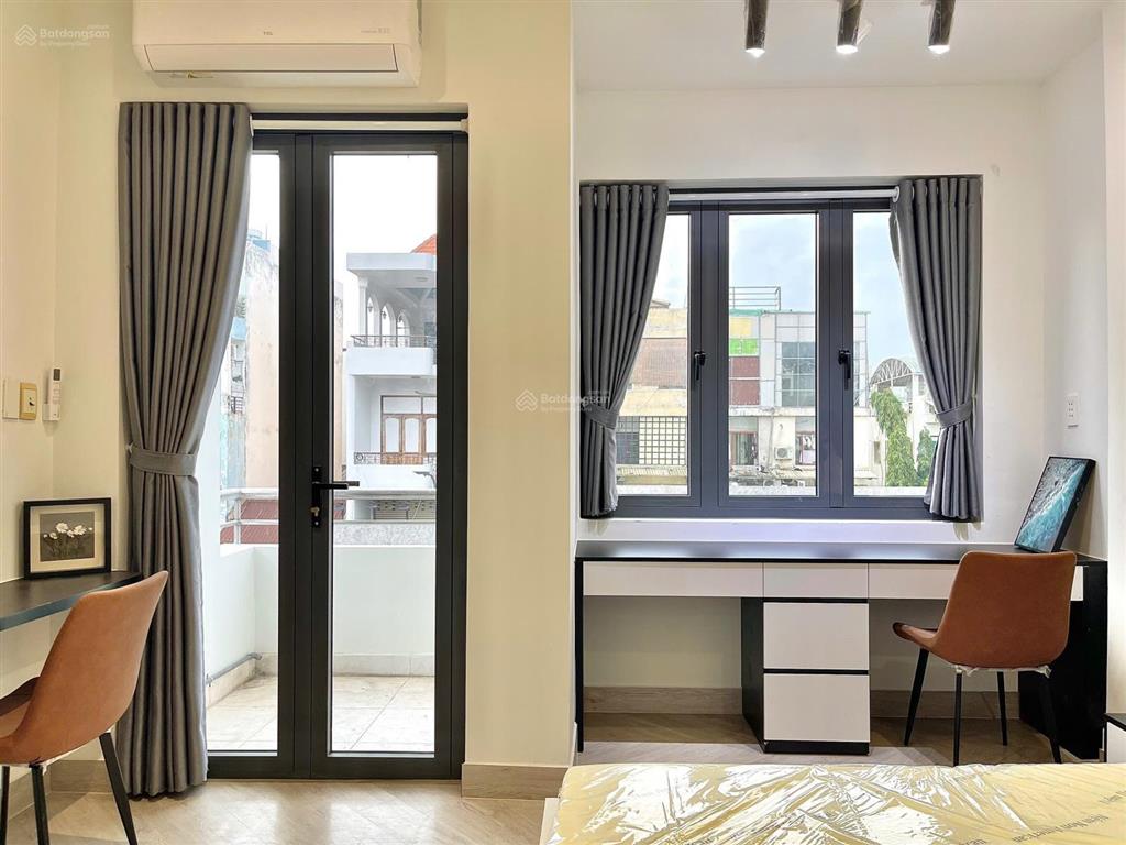 Trống lại căn hộ 1pn 50m² ban công đẹp leng keng ngay vòng xoay điện biên phủ q1  máy giặt riêng