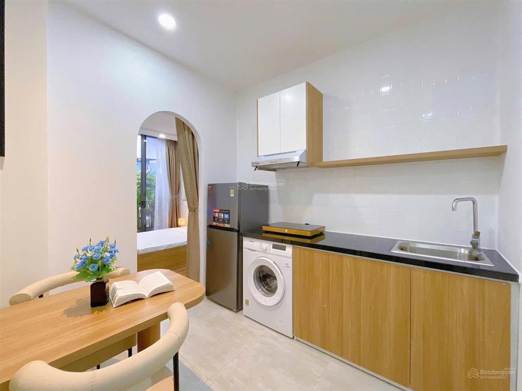 Cho thuê căn hộ 1pn ban công decor xanh mát ngay vòng xoay điện biên phủ