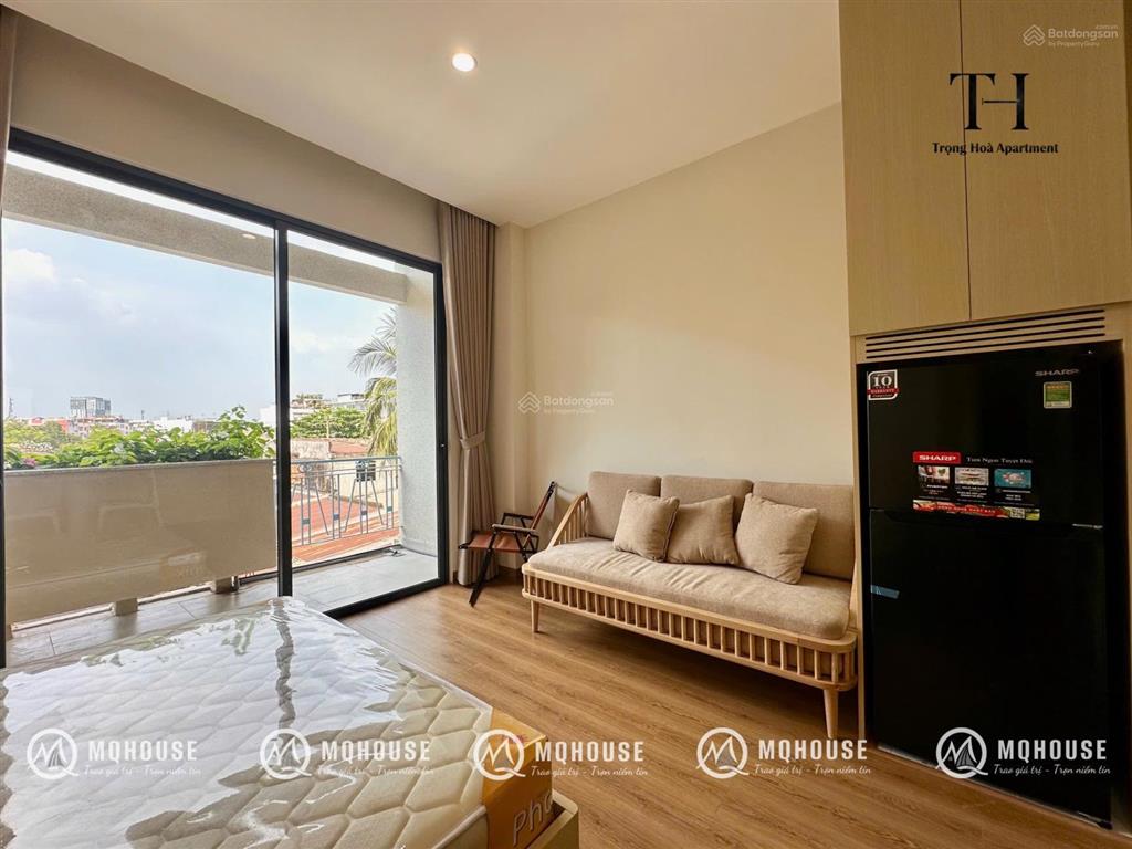 Khai trương tòa nhà căn hộ studio ban công hiện đại  đầy đủ nội thất mới  gần nhiều trường đh