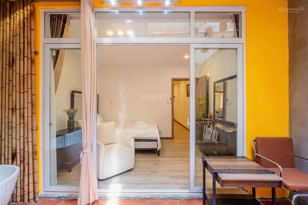 Khai trương căn hộ cao cấp 1pn 80m2 sân vườn, bồn tắm view ngay cầu thị nghè