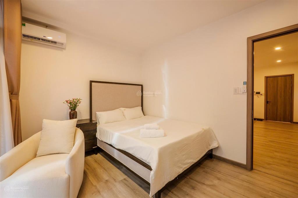 Khai trương căn hộ cao cấp 1pn 80m2 sân vườn, bồn tắm view ngay cầu thị nghè