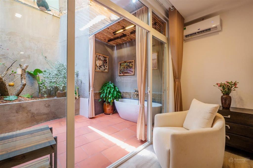 Khai trương căn hộ cao cấp 1pn 80m2 sân vườn, bồn tắm view ngay cầu thị nghè