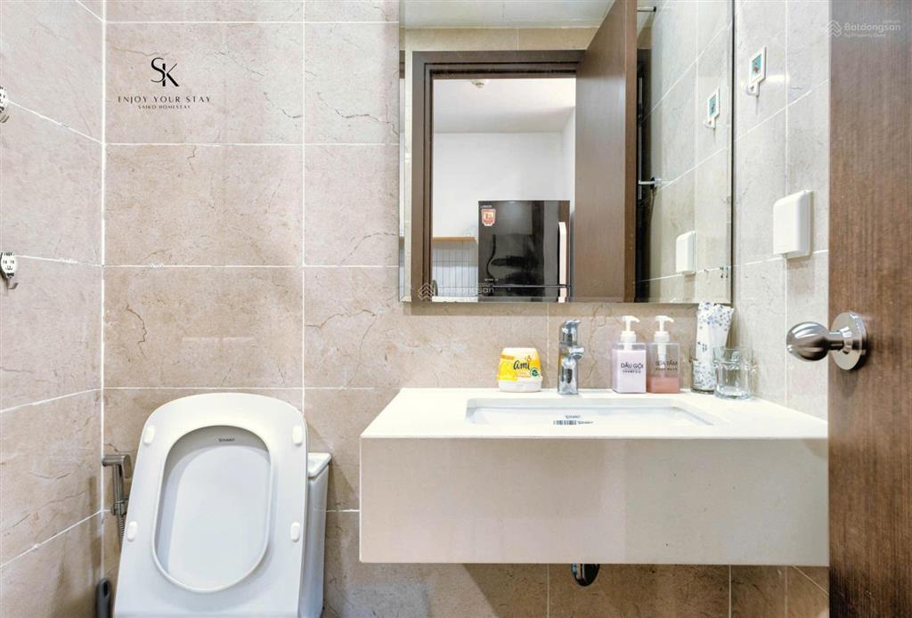 Bán lỗ căn hộ the tresor 1pn  1wc  37m2 giá chỉ 4,1 tỷ view sông tầng cao thoáng mát 0931 337 ***