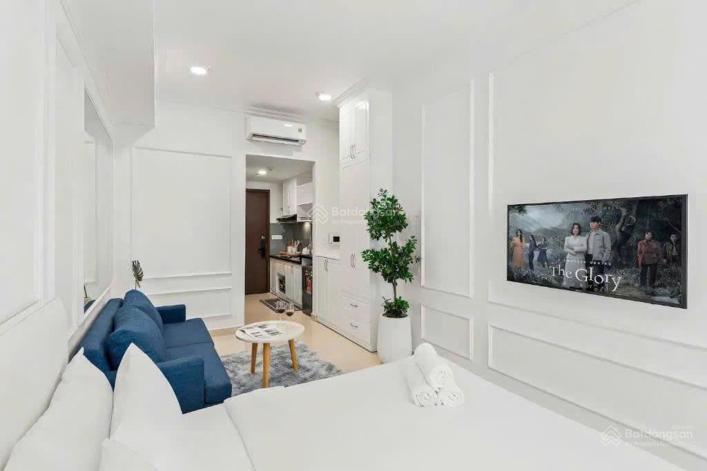 Bán lỗ giá rẻ! căn hộ the tresor 1pn  1wc  30m2 giá 3.5 tỷ  view hồ bơi thoáng mát  0931 337 ***