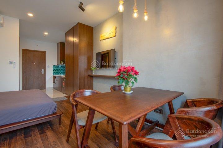 Rẻ nhất thị trường căn hộ 1pn  1wc 40m2 saigon royal giá chỉ 4,6 tỷ view thoáng mát 0931 337 ***