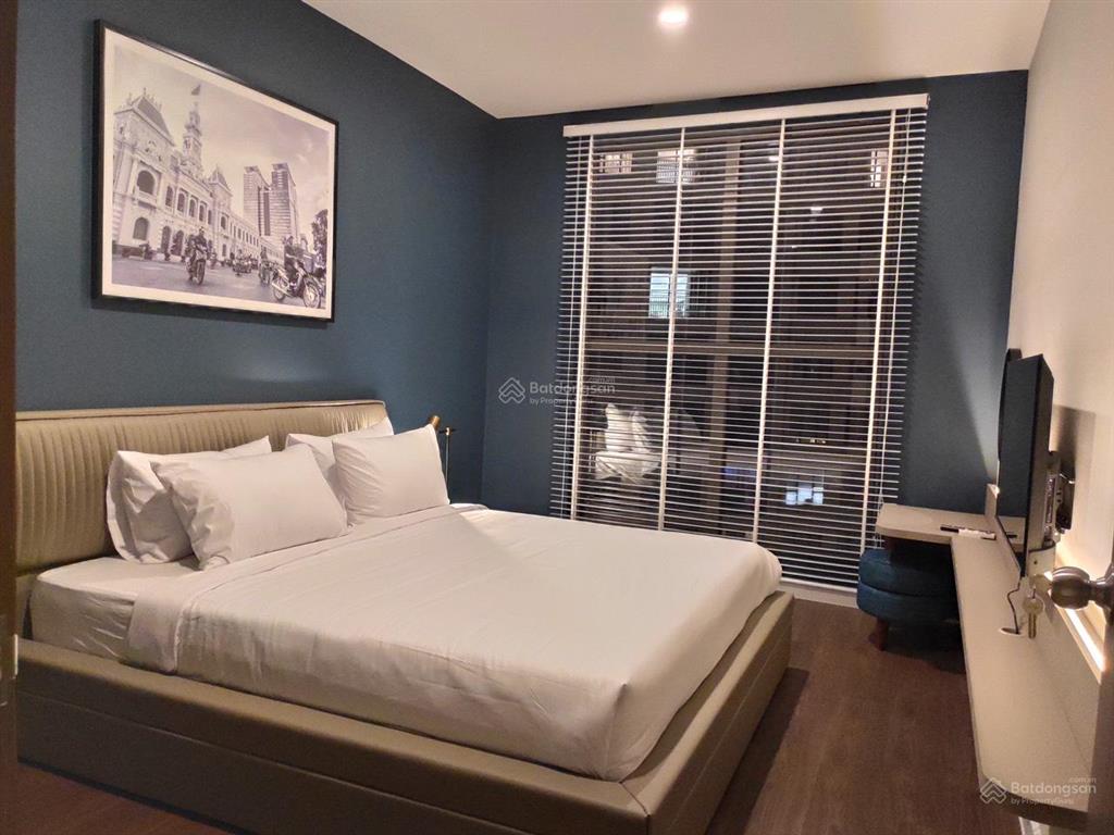 Cần bán gấp cam kết rẻ nhất saigon royal 2pn  2wc  88m2 đầy đủ nội thất giá chỉ 12tỷ 0931 337 ***