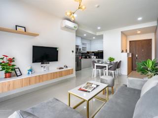 Cần bán gấp cam kết rẻ nhất saigon royal 2pn  2wc  80m2 đầy đủ nội thất giá chỉ 9 tỷ 0931 337 ***