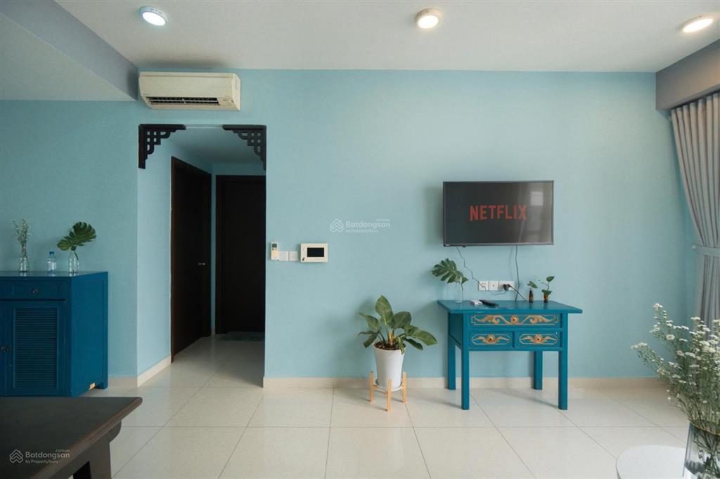 Kẹt ngộp cần bán gấp căn hộ 1pn  1wc 50m2 the tresor view sông thoáng mát giá chỉ 4,8tỷ 0931 337 ***