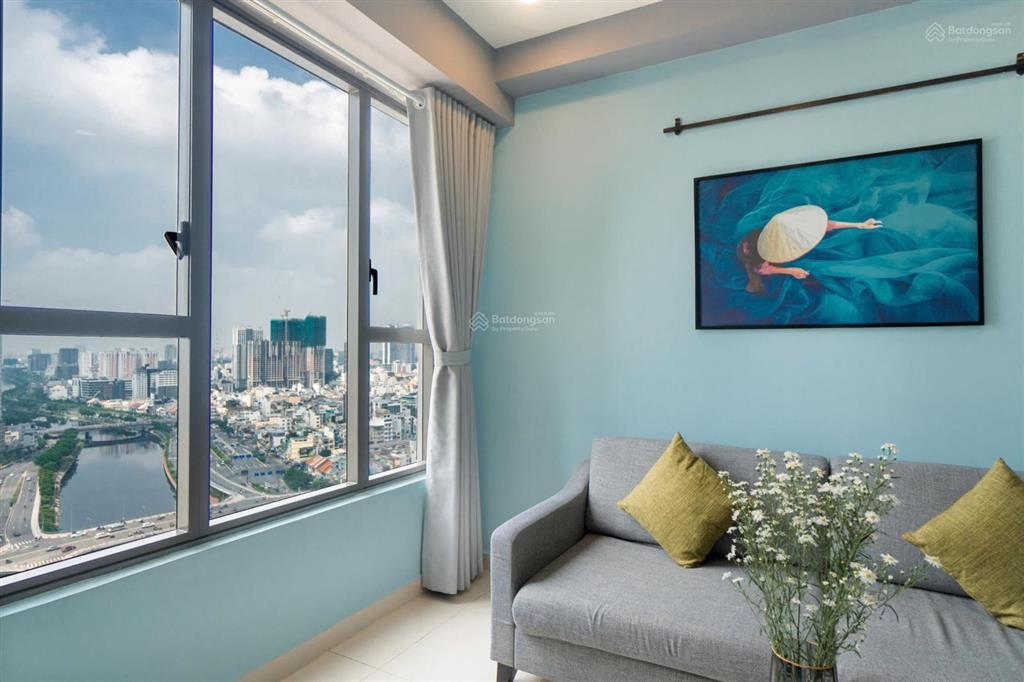 Kẹt ngộp cần bán gấp căn hộ 1pn  1wc 50m2 the tresor view sông thoáng mát giá chỉ 4,8tỷ 0931 337 ***
