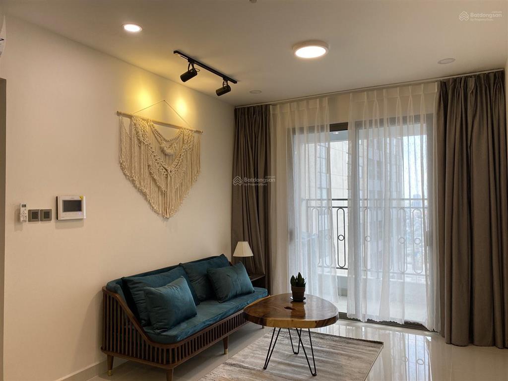 Cần bán gấp. cam kết rẻ saigon royal 2pn 60m2 view thoáng mát giá chỉ 6,8 tỷ,  0931 337 ***