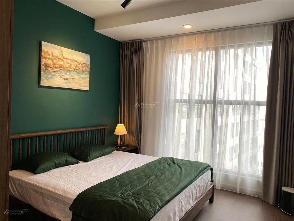 Cần bán gấp. cam kết rẻ saigon royal 2pn 60m2 view thoáng mát giá chỉ 6,8 tỷ,  0931 337 ***