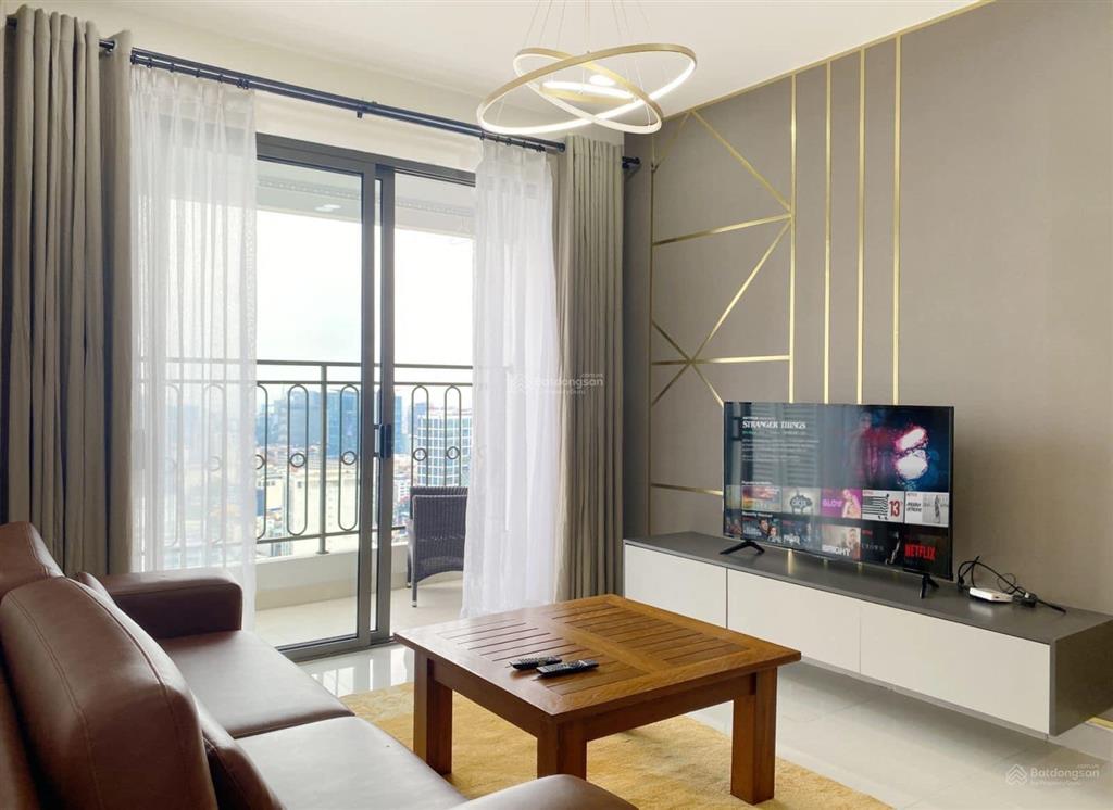 Bán cực lỗ ch saigon royal 80m2  2pn  2wc full nội thất view thoáng mát giá chỉ 9tỷ  0931 337 ***